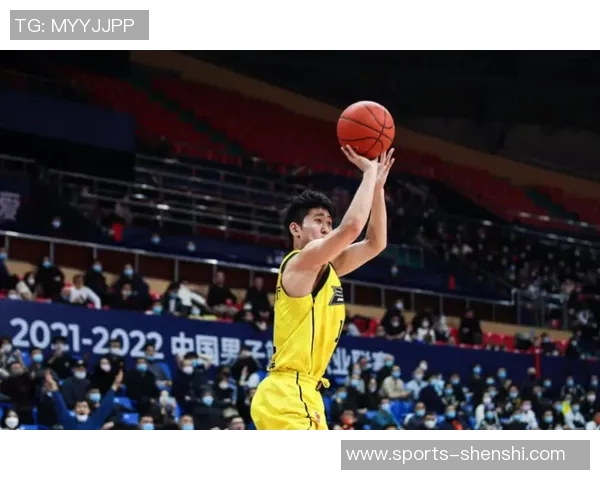 尚帕尼三分球如雨下全场轰下15分3篮板1盖帽展现神准外线实力