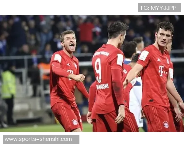 拜仁球员齐聚穆勒家中共赏MLS决赛展现团队精神